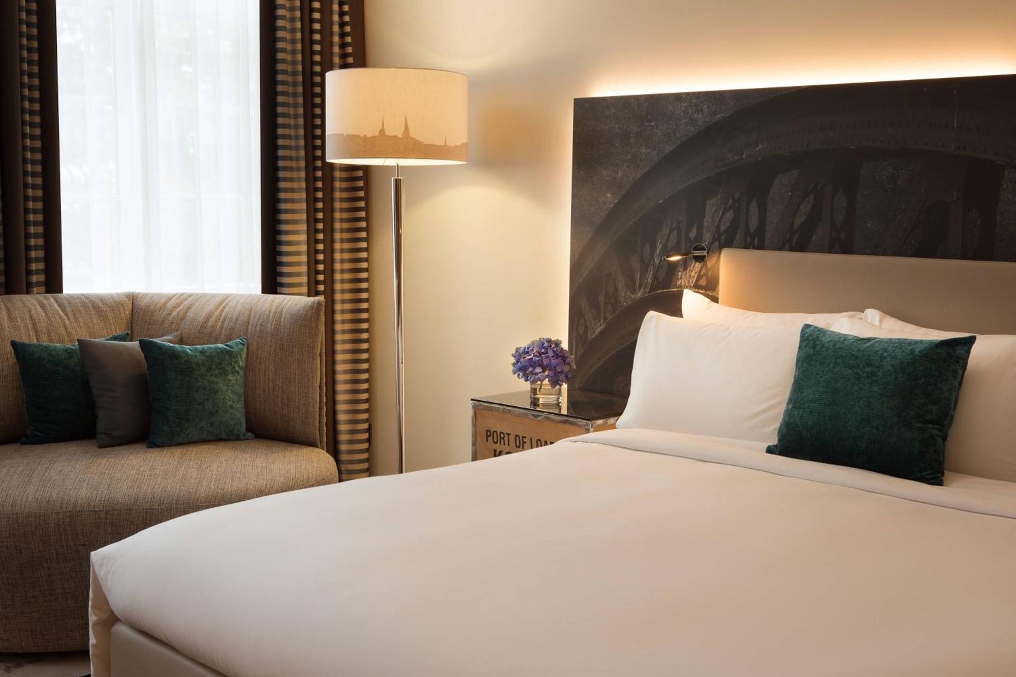 فندق رينيسانس هامبورغ المظهر الخارجي الصورة Deluxe Room