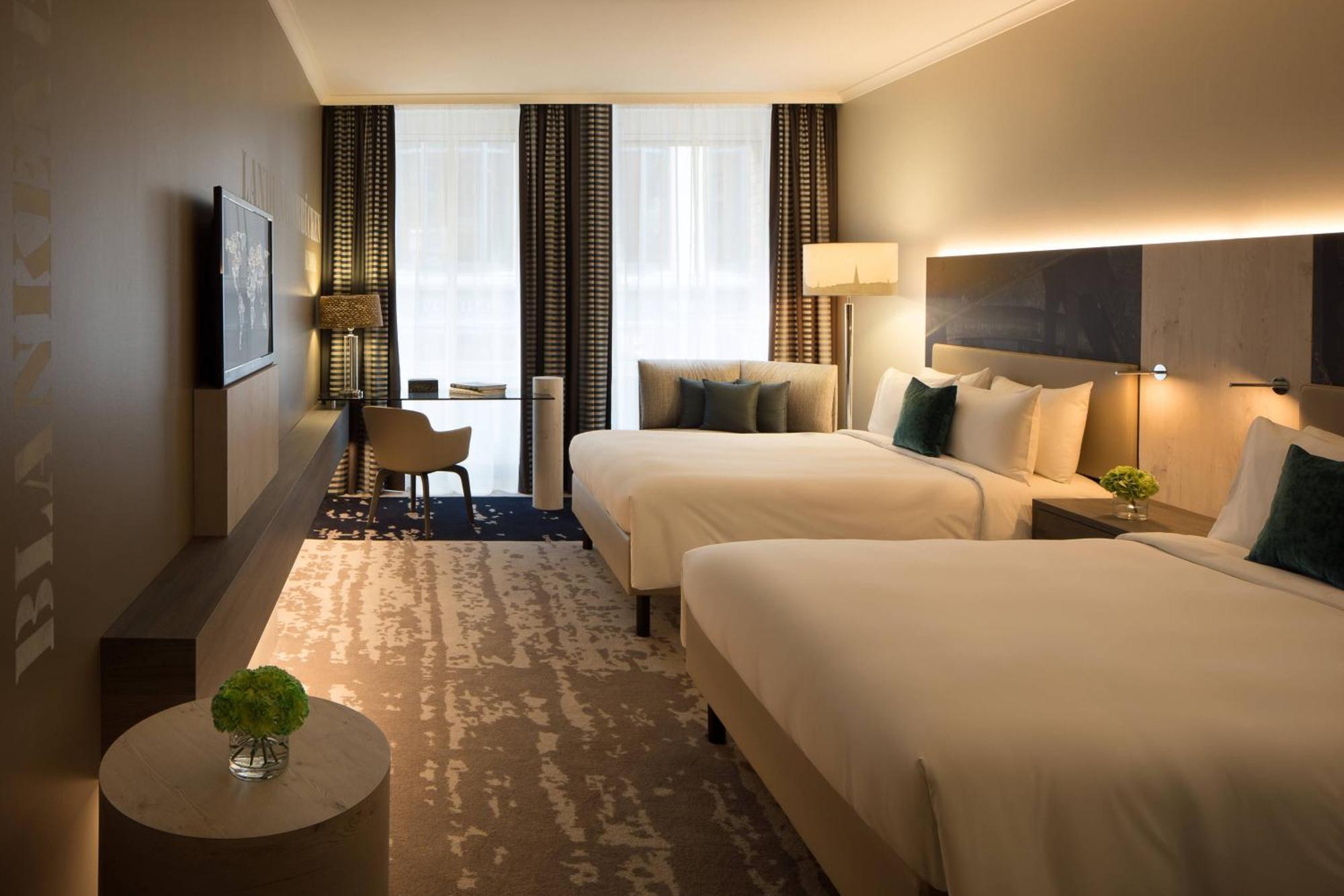 فندق رينيسانس هامبورغ المظهر الخارجي الصورة Deluxe Room
